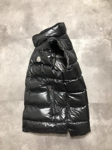 Moncler Vest Coat-023