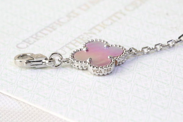 Van Cleef & Arpels Bracelet(19cm)-007