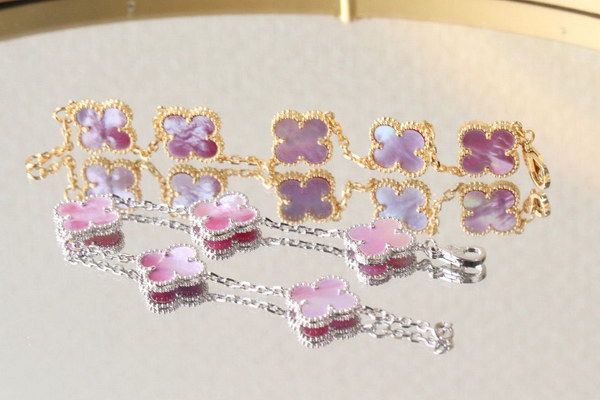 Van Cleef & Arpels Bracelet(19cm)-007