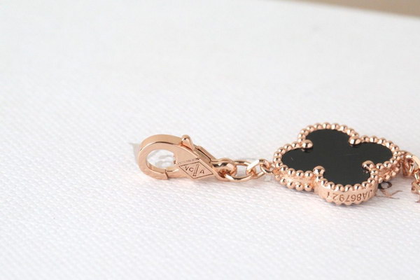 Van Cleef & Arpels Bracelet(19cm)-003