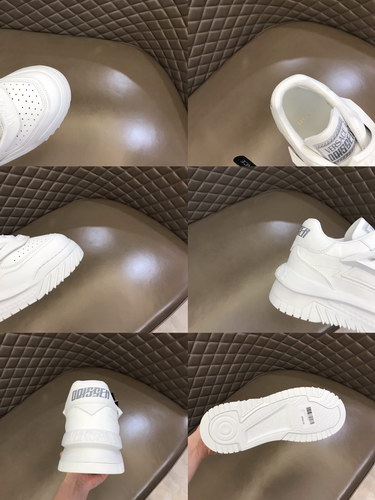 Versace Shoes(AAA)-186