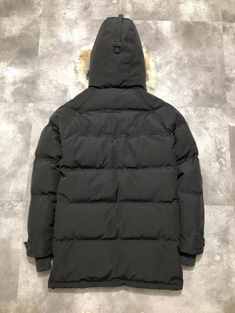 Canada Goose Coat (E30)-223