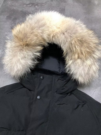 Canada Goose Coat (E30)-223