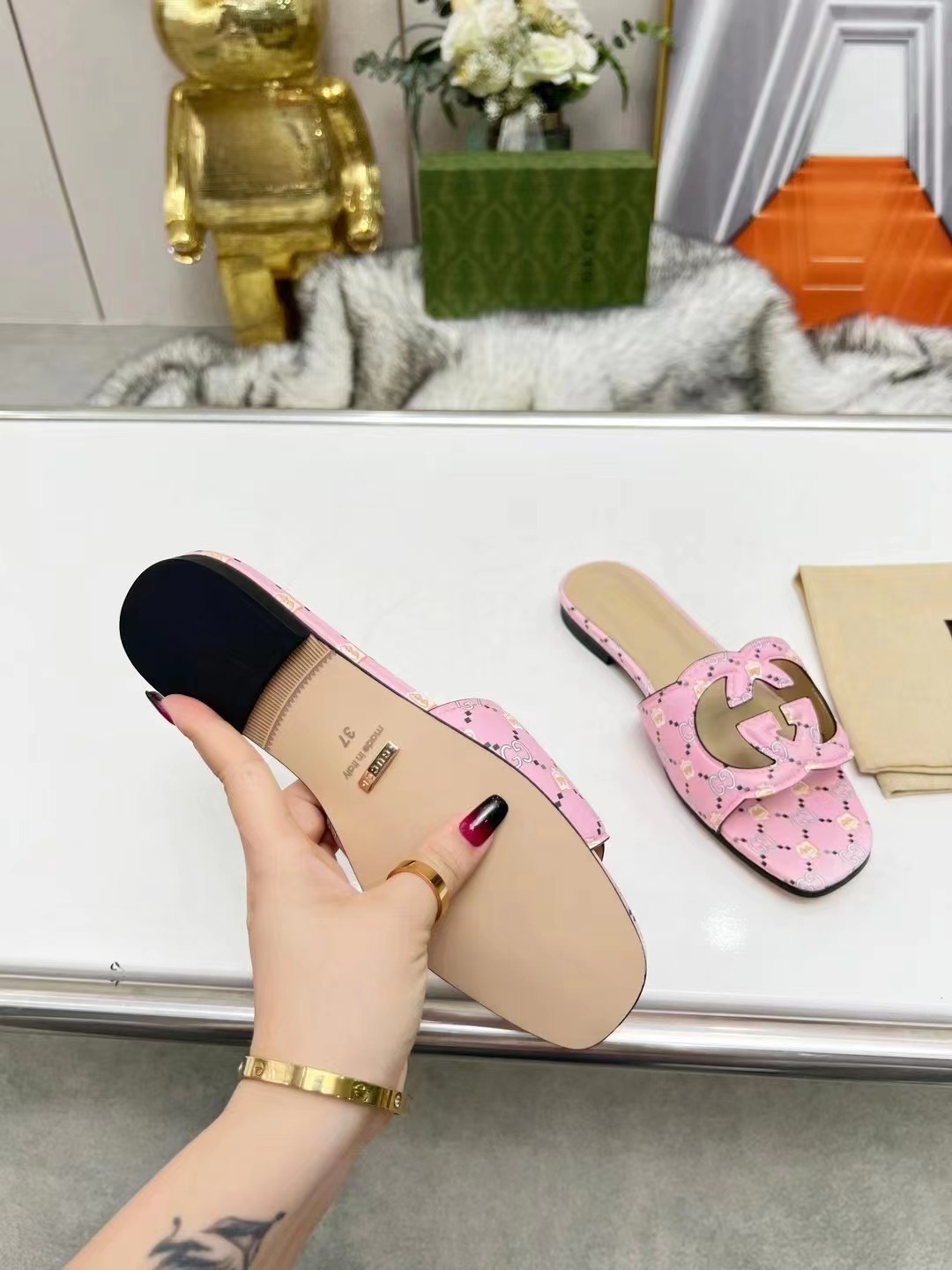 Gucci Slippers Women(AAA)-159