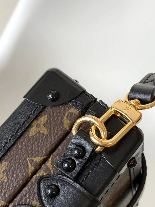 LV Handbags AAA(Women)-211