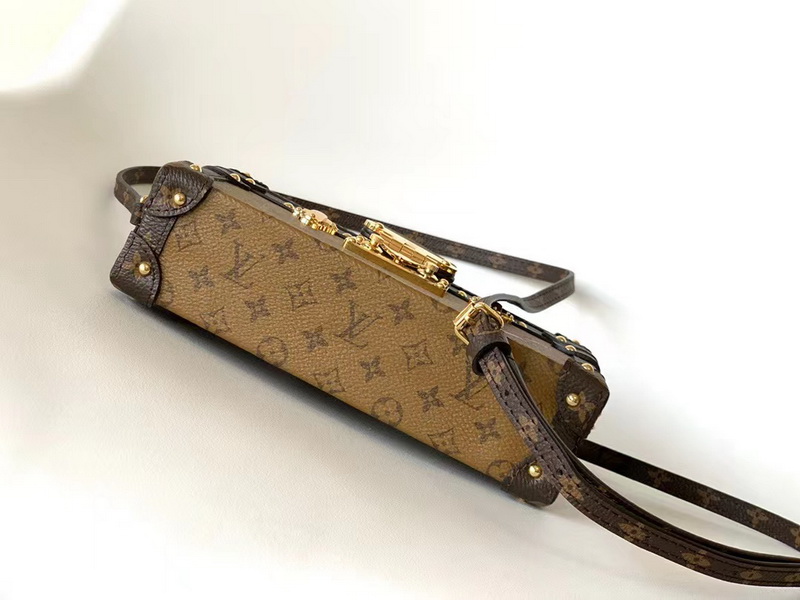 LV Handbags AAA(Women)-211