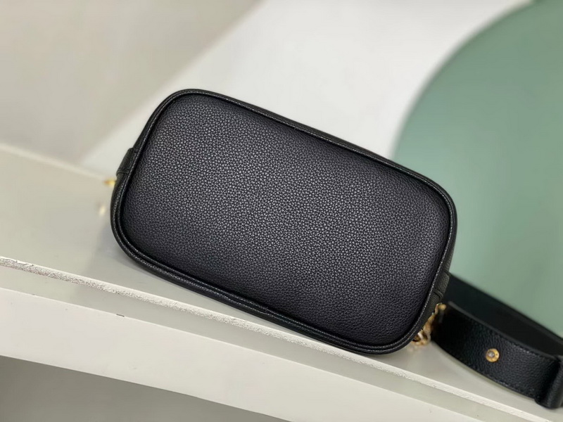 LV Handbags AAA(Women)-213