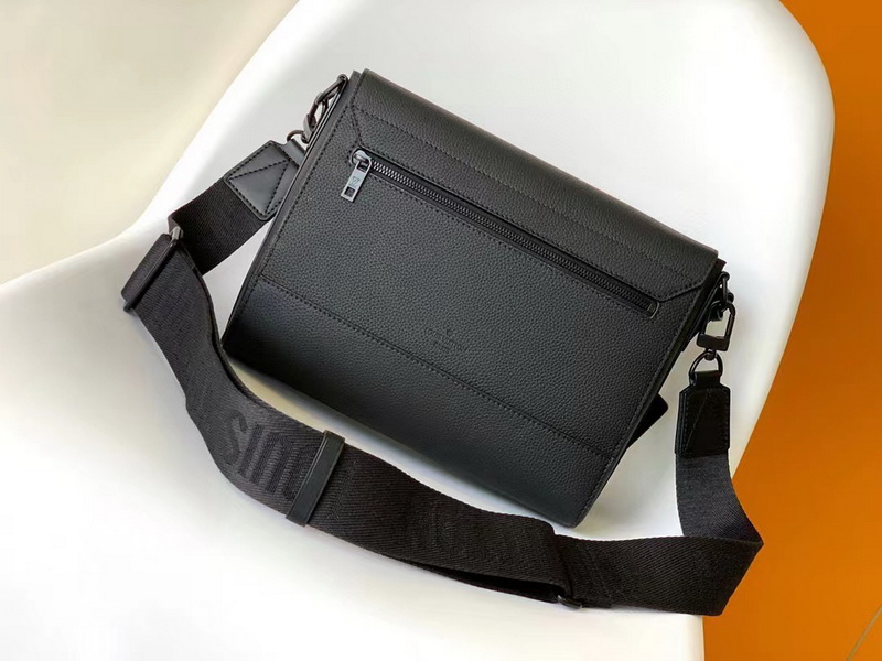 LV Handbags AAAA(Men)-140