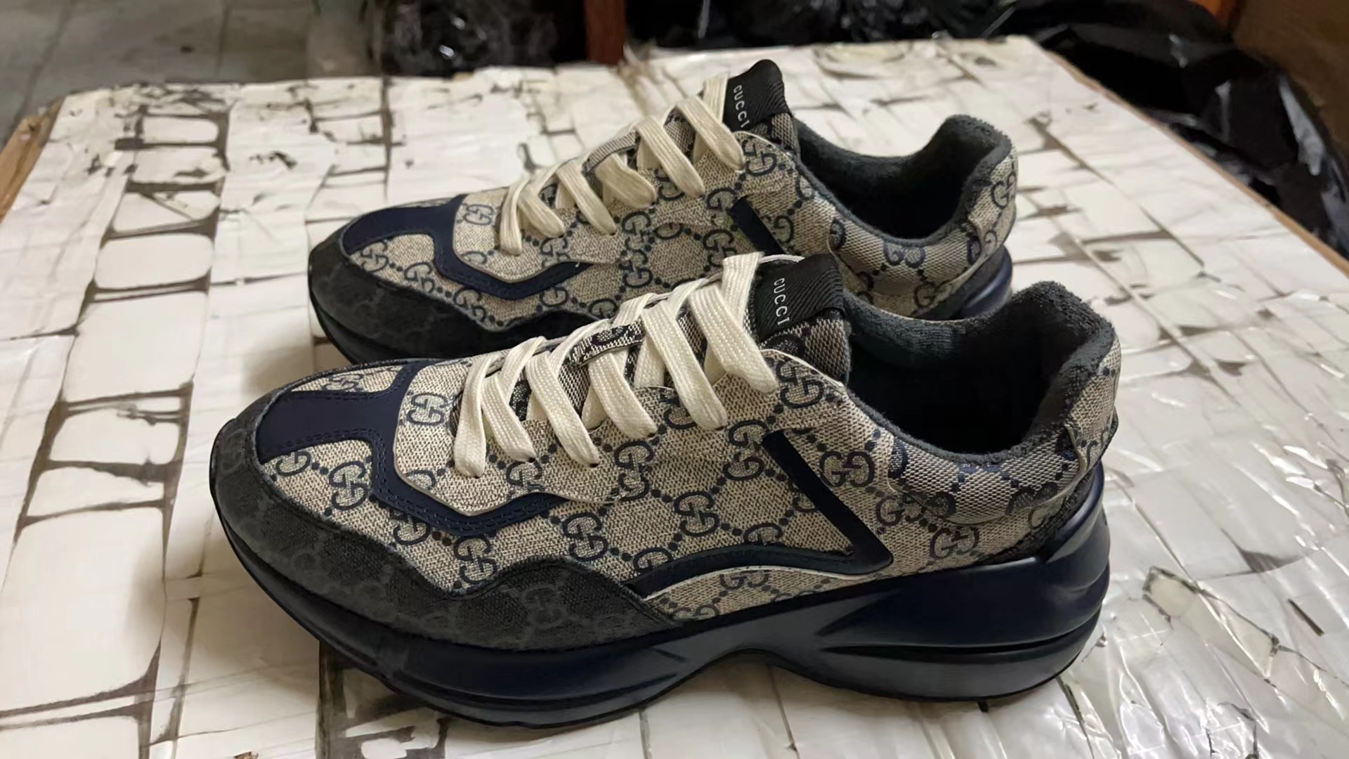 Gucci Shoes(AAA)-545