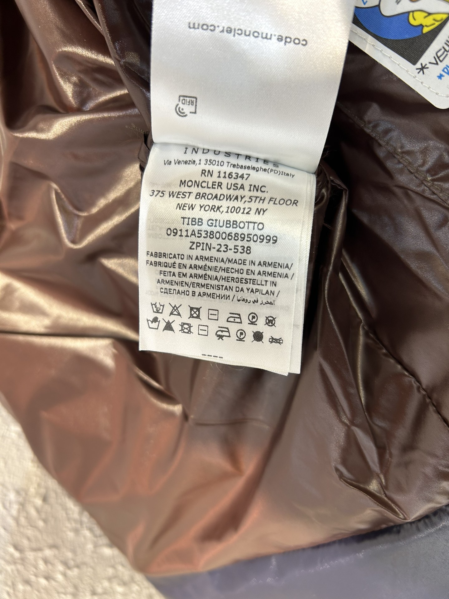 Moncler Vest Coat-025