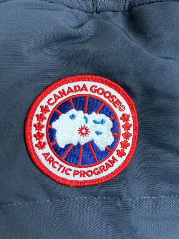Canada Goose Coat-237