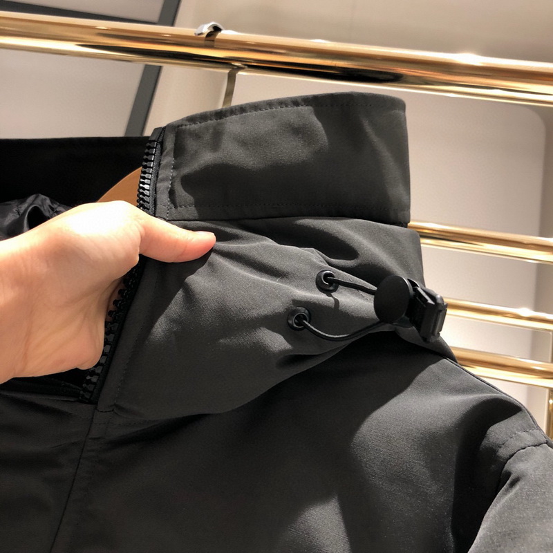 Canada Goose Coat-240