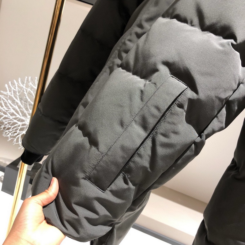 Canada Goose Coat-240