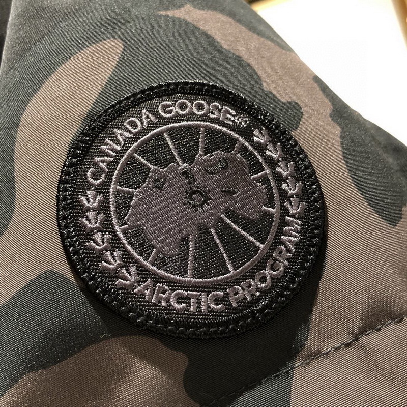 Canada Goose Coat-242