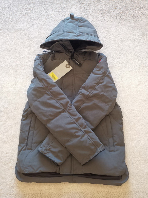 Canada Goose Coat-243