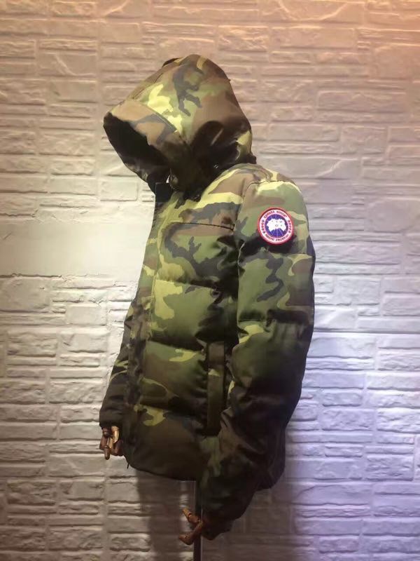 Canada Goose Coat-247