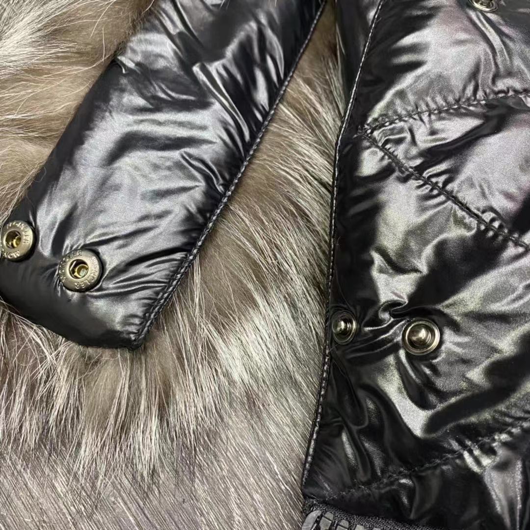 Moncler Coat(Women)-076