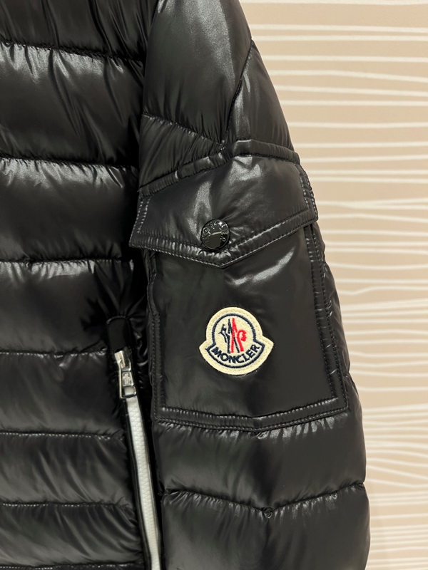 Moncler Coat-189