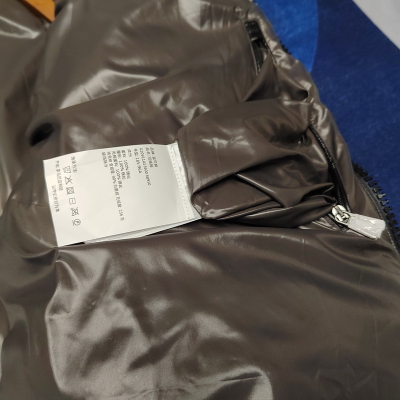 Moncler Coat-239