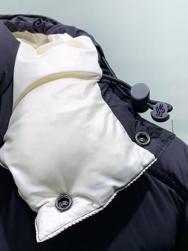 Moncler Coat-246
