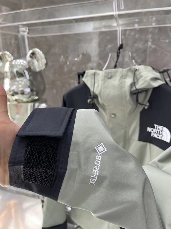 The North Face Coat-042