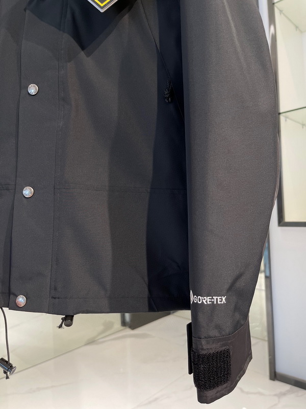 The North Face Coat-049
