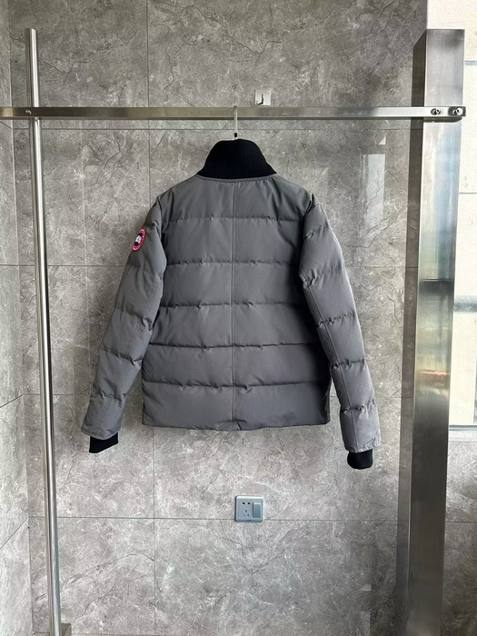 Canada Goose Coat-250