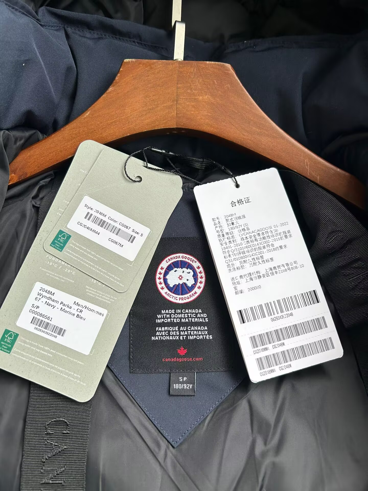 Canada Goose Coat-365