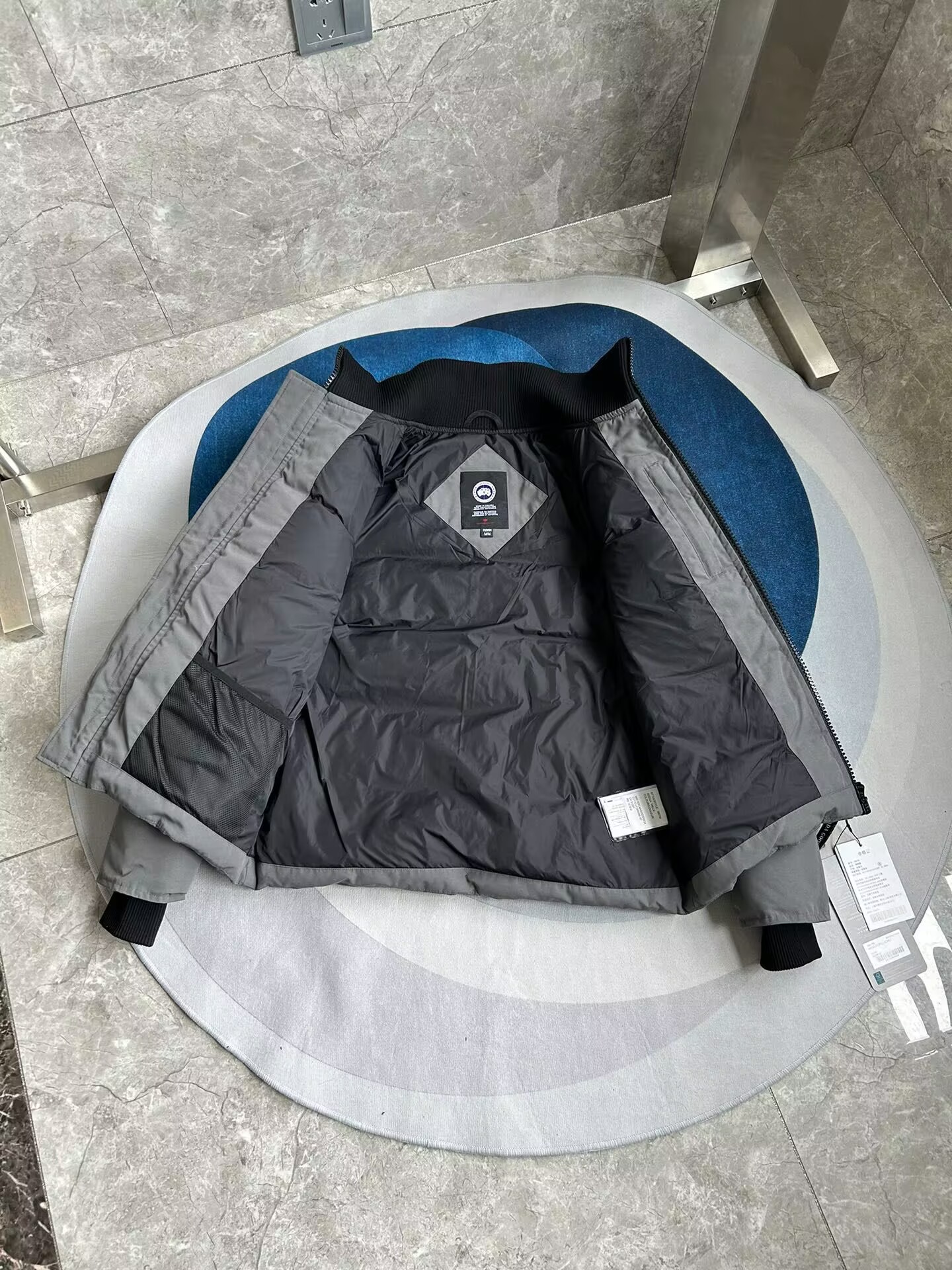 Canada Goose Coat-250
