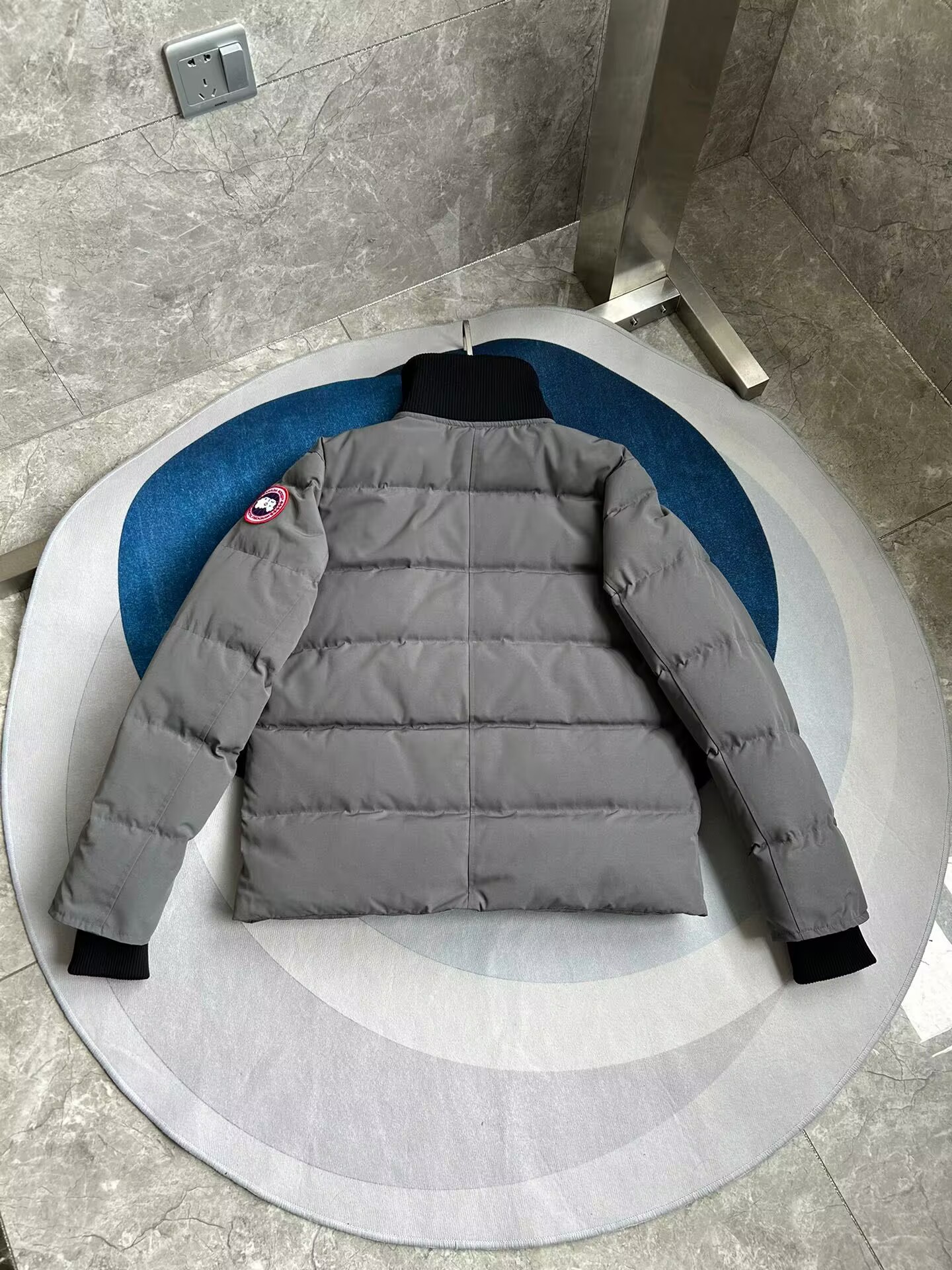 Canada Goose Coat-250