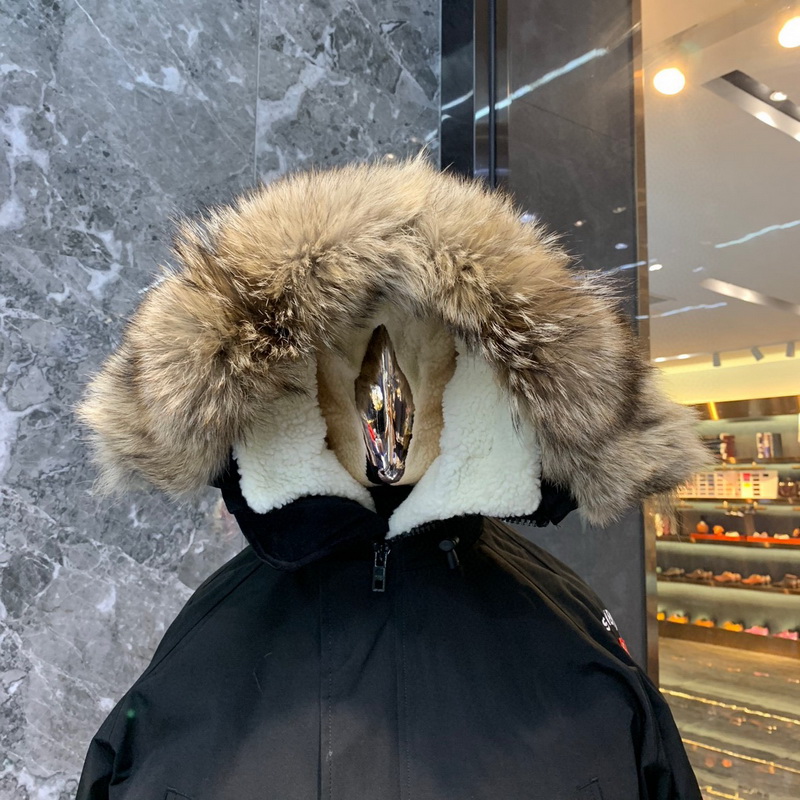 Canada Goose Coat-323
