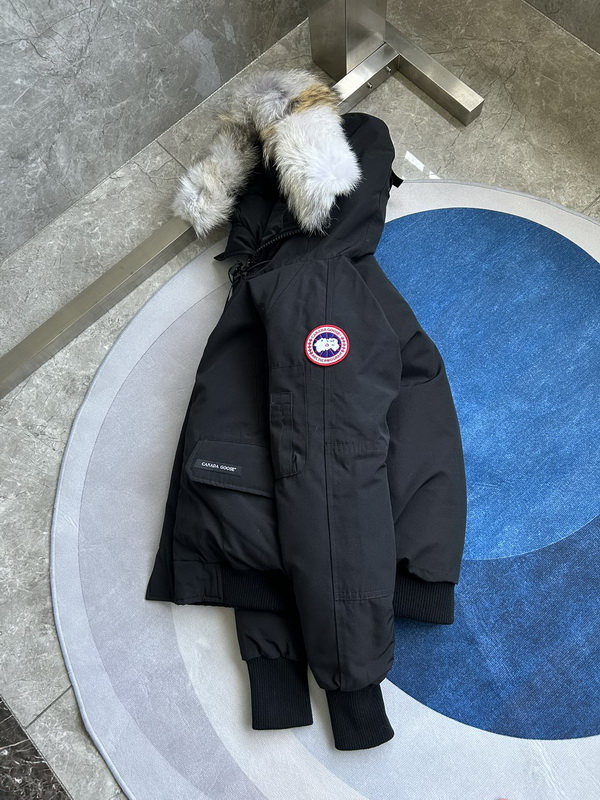 Canada Goose Coat-333