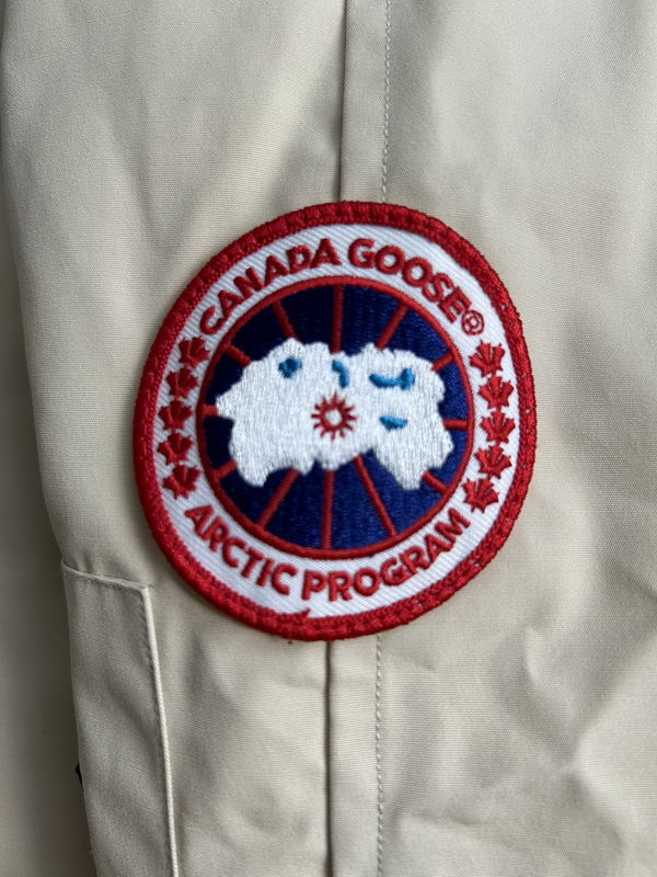 Canada Goose Coat-352