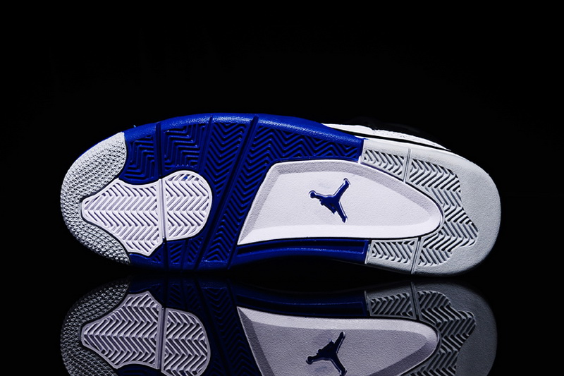 Air Jordan 4 Retro-057