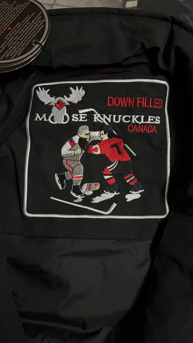 Moose Knuckles Coat-001
