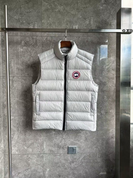 Can*a Go*e vest coat-011