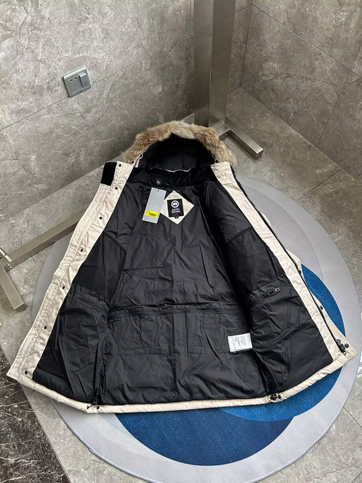 Canada Goose Coat-369