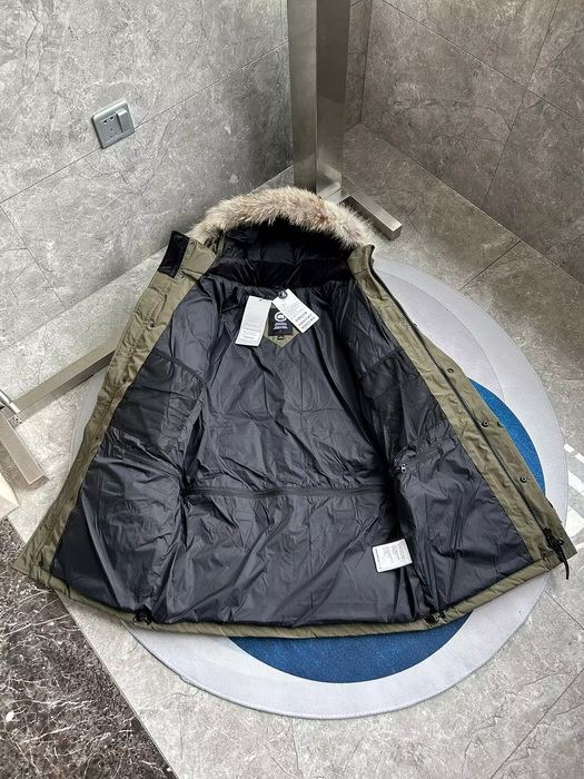 Canada Goose Coat-372