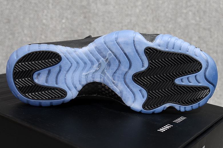 Air Jordan 11 Retro-008