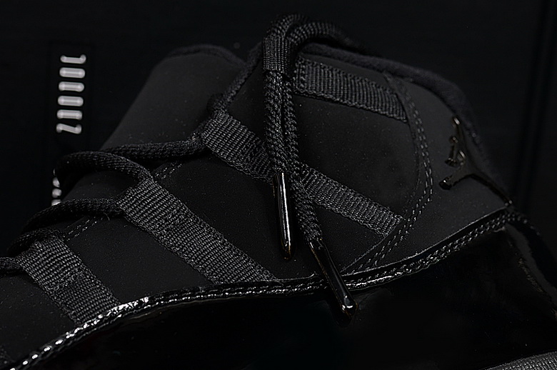 Air Jordan 11 Retro-008