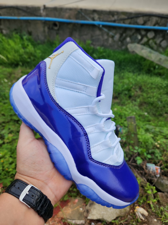 Air Jordan 11 Retro-016