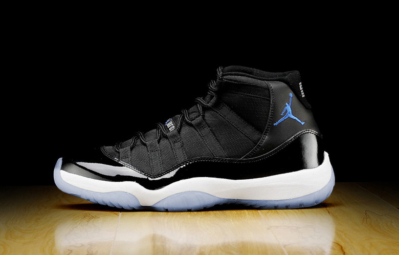 Air Jordan 11 Retro-029