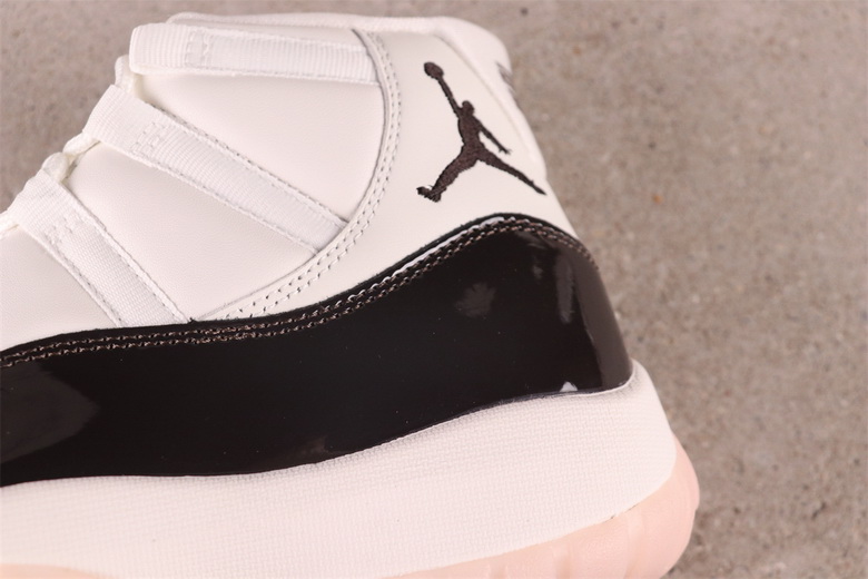 Air Jordan 11 Retro-071