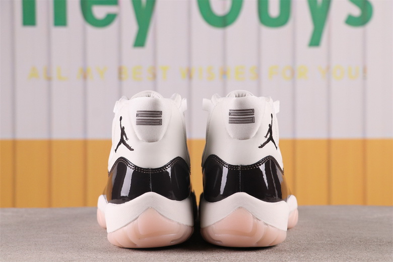 Air Jordan 11 Retro-071