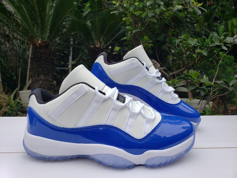 Air Jordan 11 Retro-077