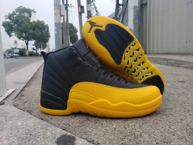Air Jordan 12 Retro-047