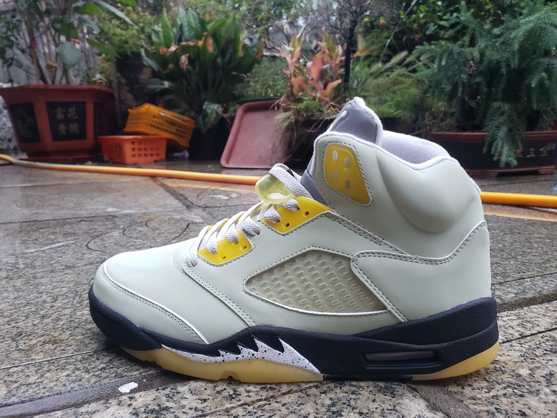 Air Jordan 5 Retro-075