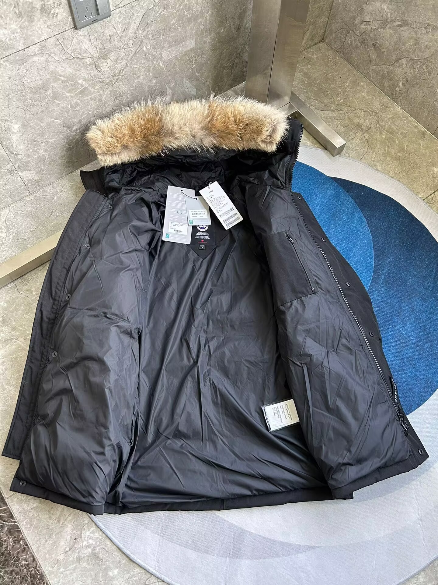 Canada Goose Coat-378