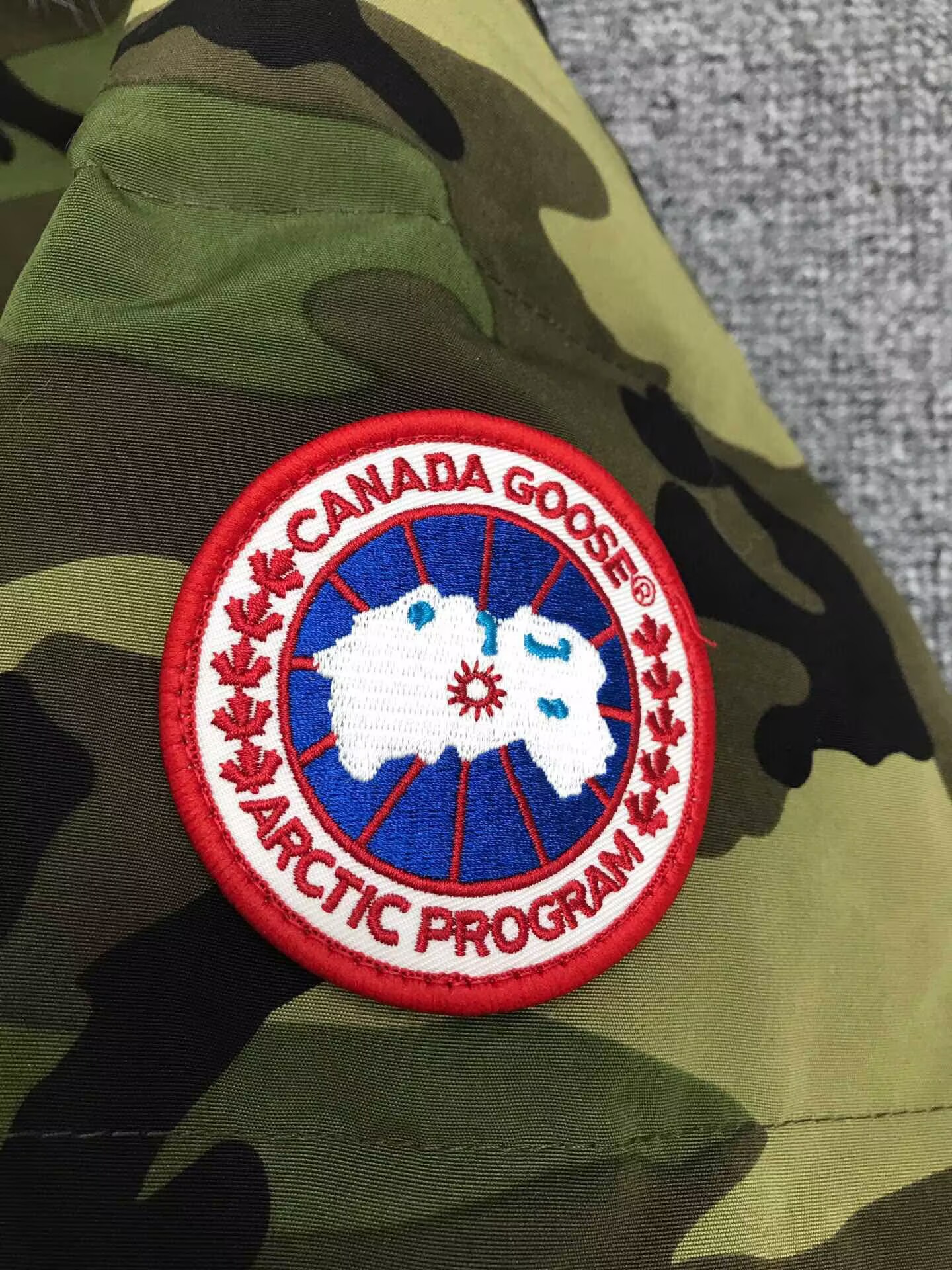 Canada Goose Coat-380