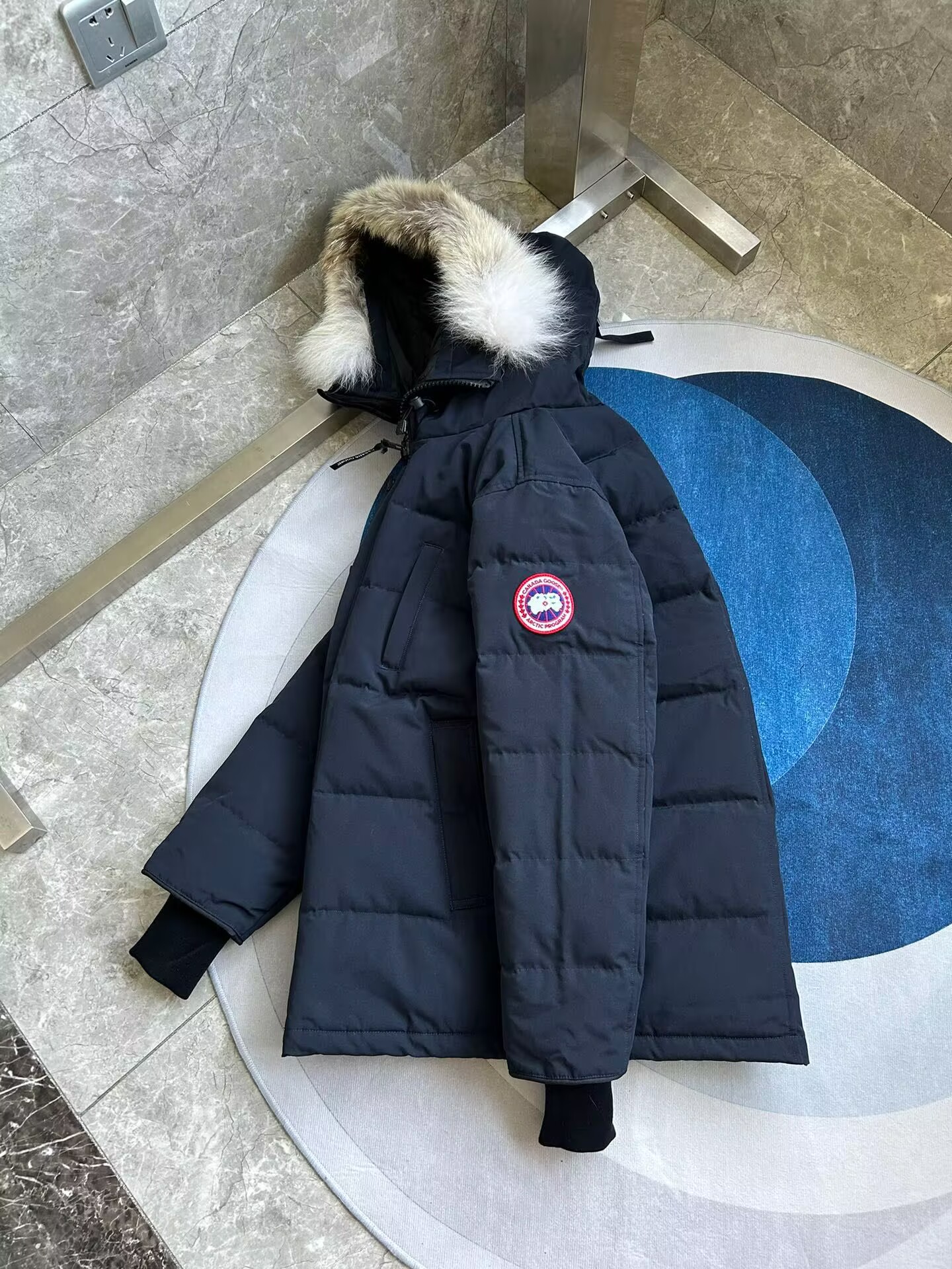 Canada Goose Coat-381